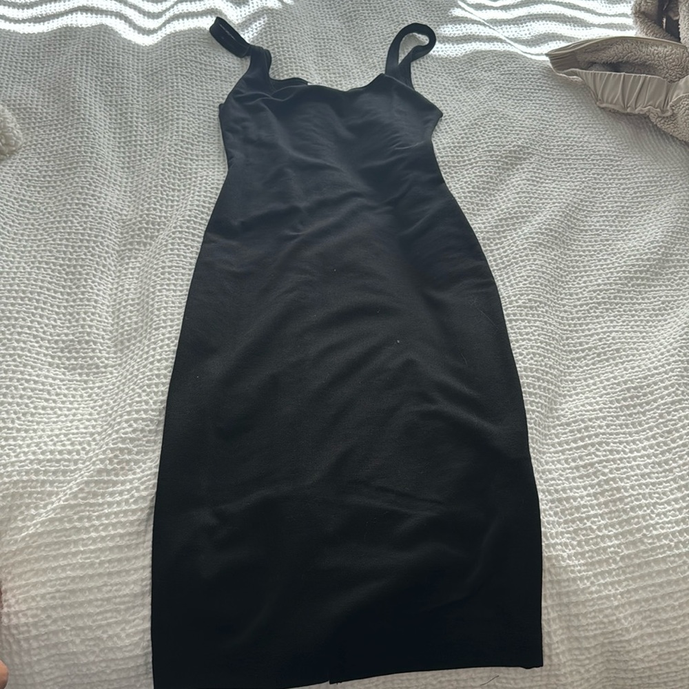 lightly worn zara trafaluc s/s18 small midi dress